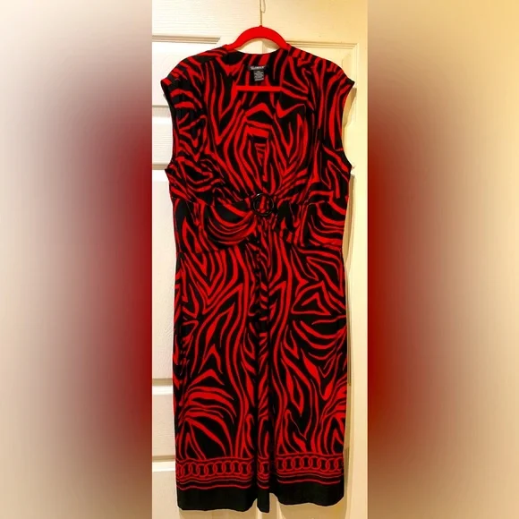 strapless open back dress SilkSilky Women's Silk Crane Print Short Robe, 19-Momme, Dark Red / Xl(14) main image 1